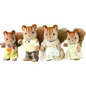 Gulliver Sylvanian Filmes Família dos Esquilos Noz